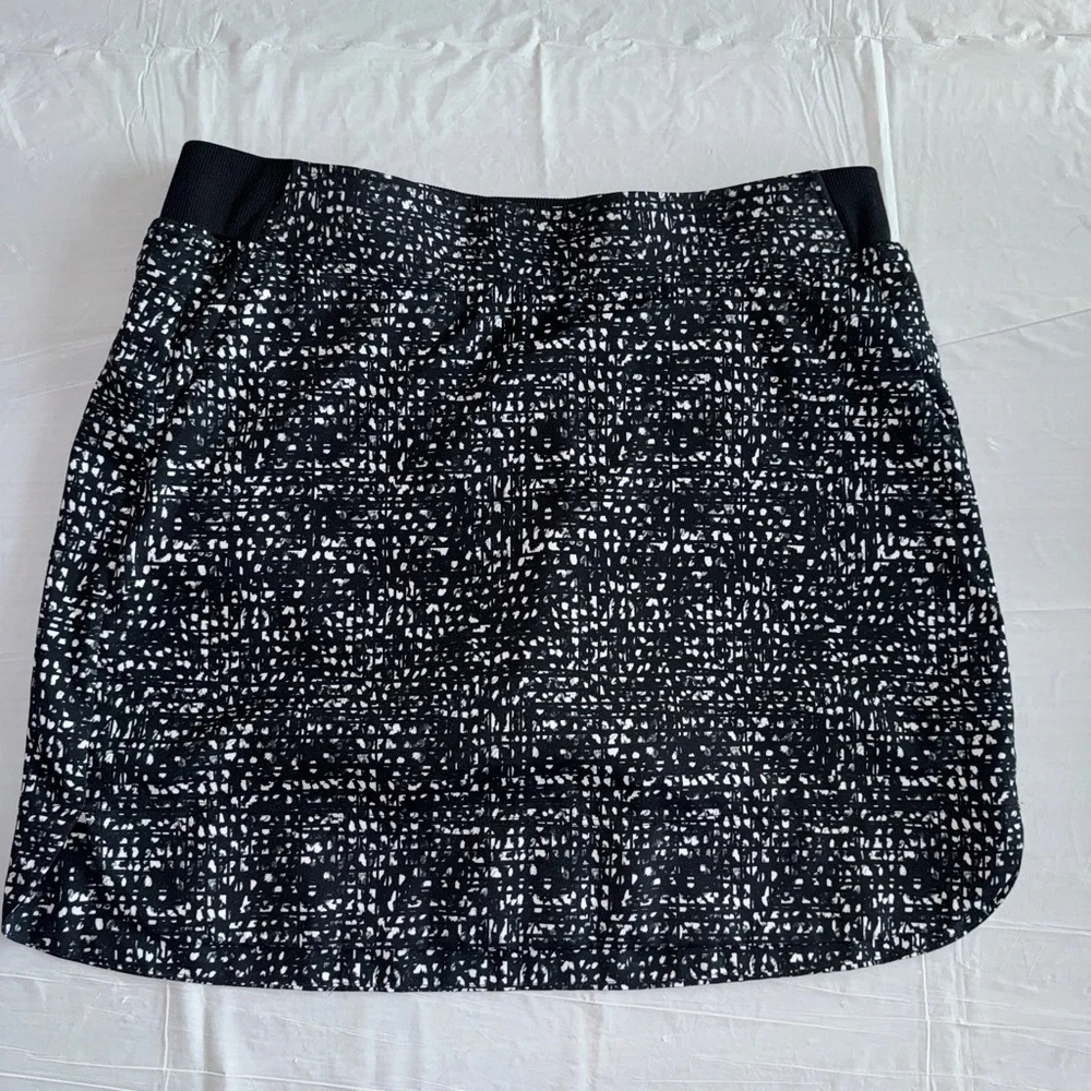 Cypress Club women's skort